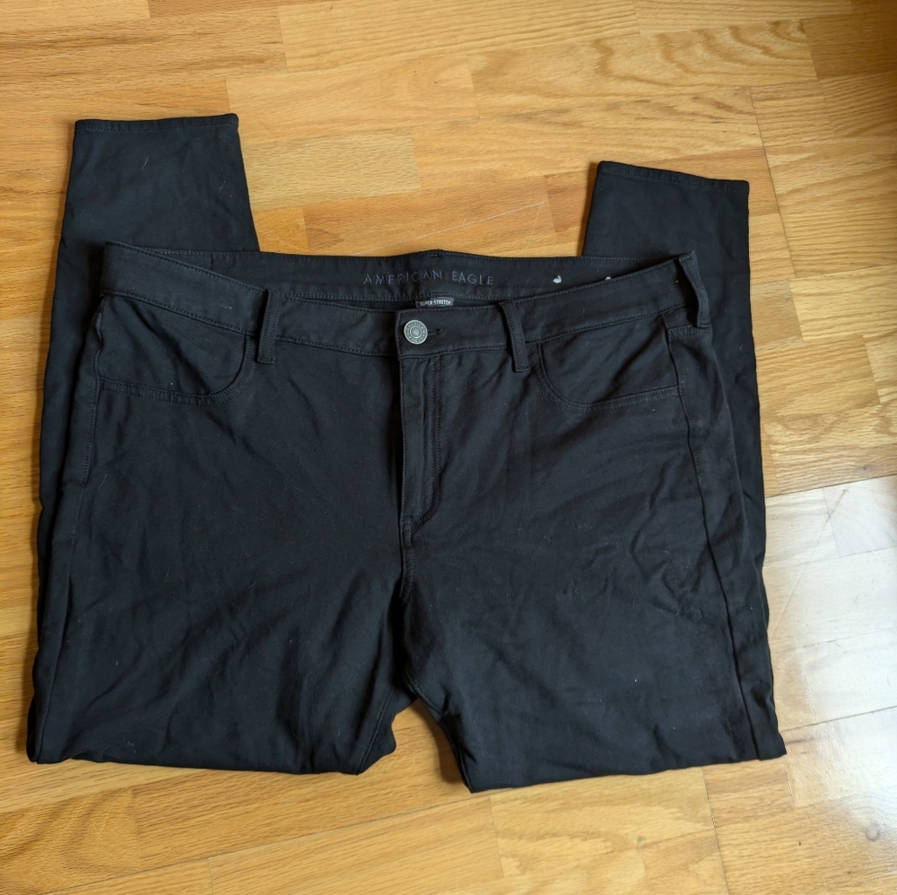 American Eagle Women's pants Size 20 Long/super stretch Black 🖤